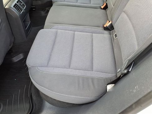 Used 2014 Volkswagen Golf TDI FWD image 22