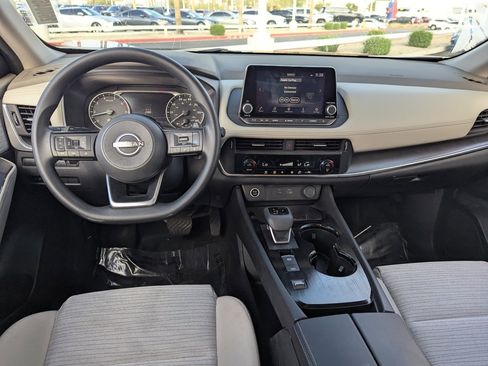 Certified 2023 Nissan Rogue SV image 16