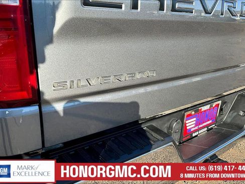 Used 2022 Chevrolet Silverado 1500 LT image 25