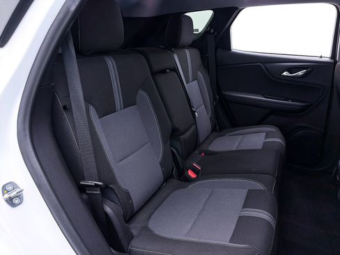 Used 2023 Chevrolet Blazer LT FWD image 35