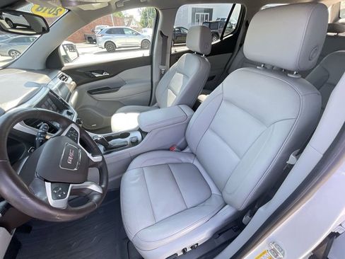 Certified 2018 GMC Acadia SLT w/ LPO, Floor Liner Package FWD image 20