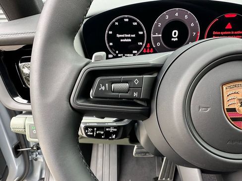 Certified 2025 Porsche Panamera RWD image 20