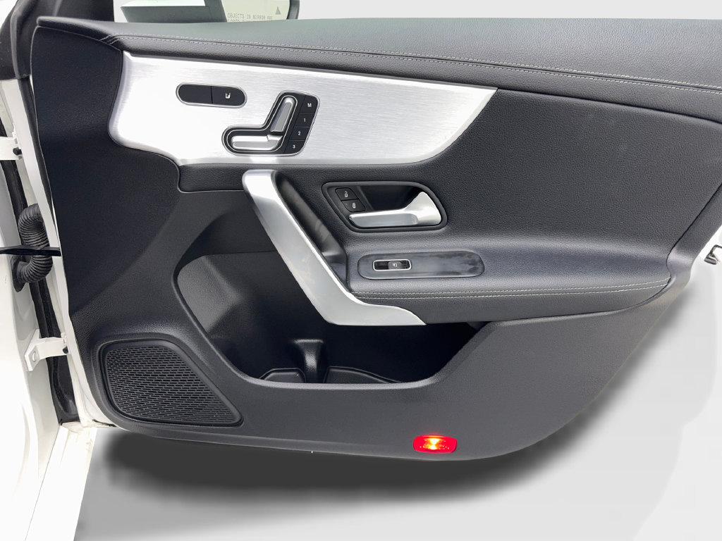 Used 2023 Mercedes-Benz CLA 250 image 46