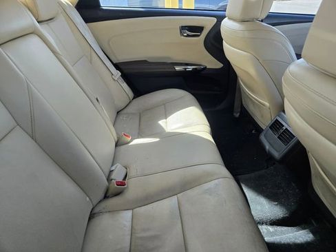 Used 2016 Toyota Avalon XLE Premium image 4