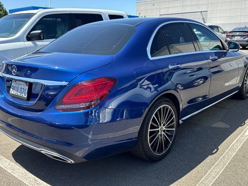 Used 2021 Mercedes-Benz C 300 Sedan image 5