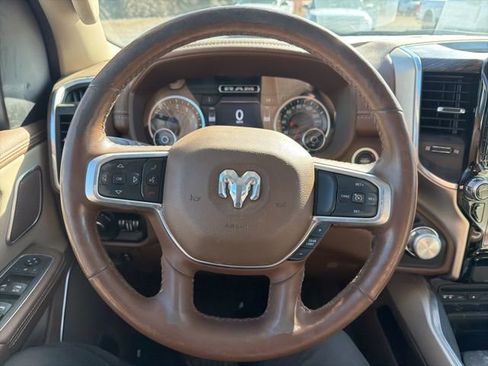 Used 2019 RAM 1500 Laramie image 16