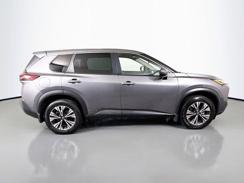 Used 2022 Nissan Rogue SV FWD image 11