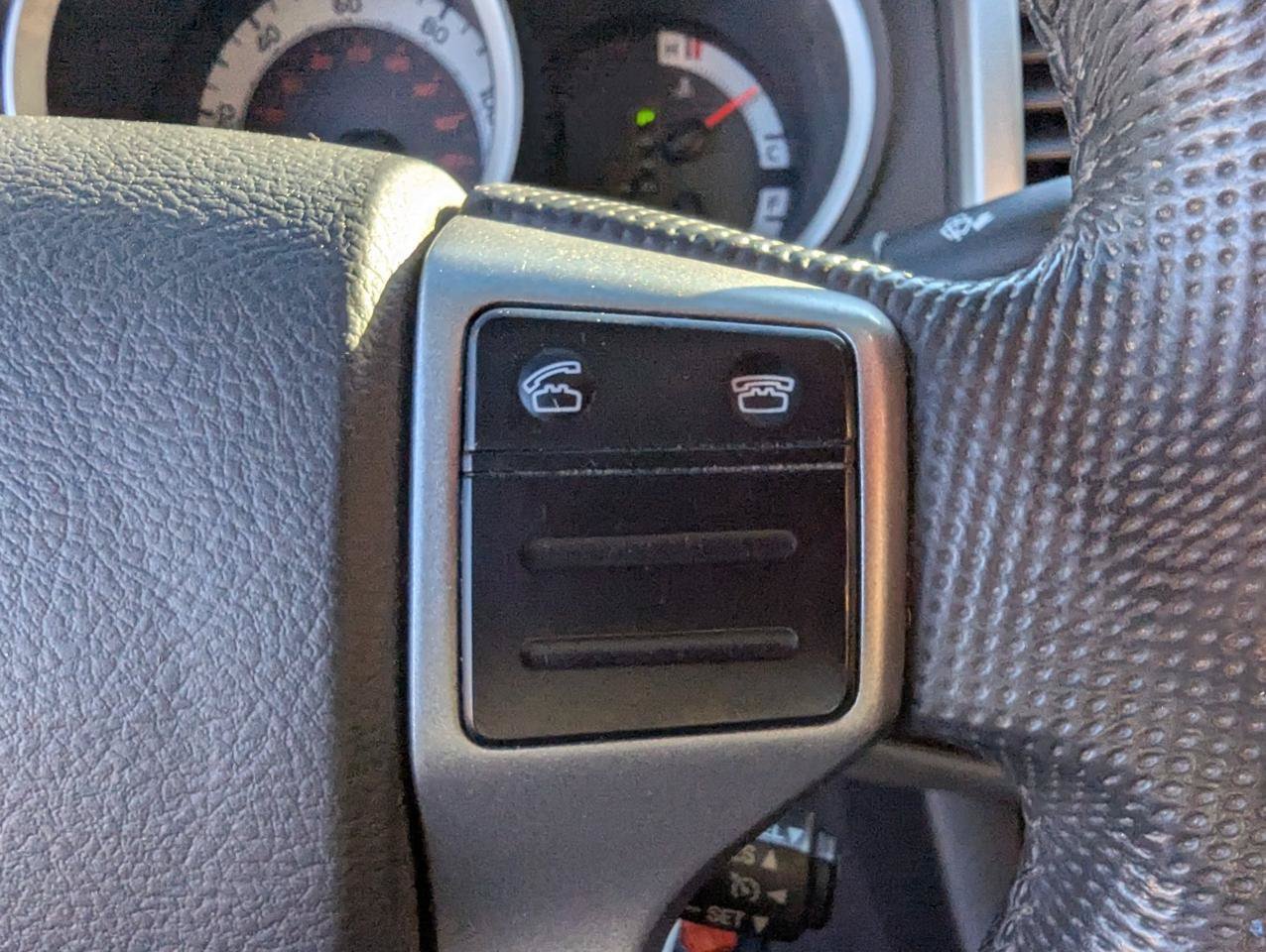 Used 2013 Toyota Tacoma 4x4 Double Cab w/ TRD Off-Road Pkg image 14