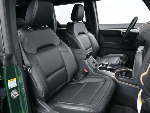 New 2025 Ford Bronco Badlands AWD/4WD image 36