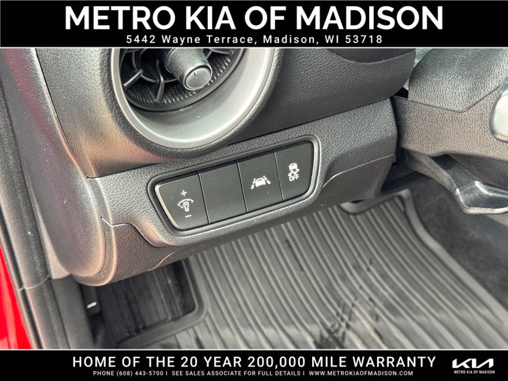 Used 2019 Kia Forte LXS FWD image 13