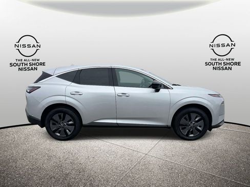 Used 2025 Nissan Murano SL AWD/4WD image 5