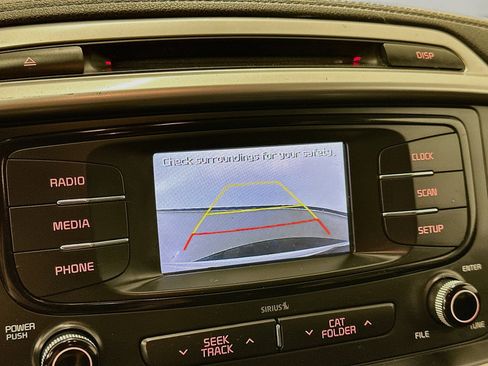Used 2018 Kia Sorento FWD V6 image 22