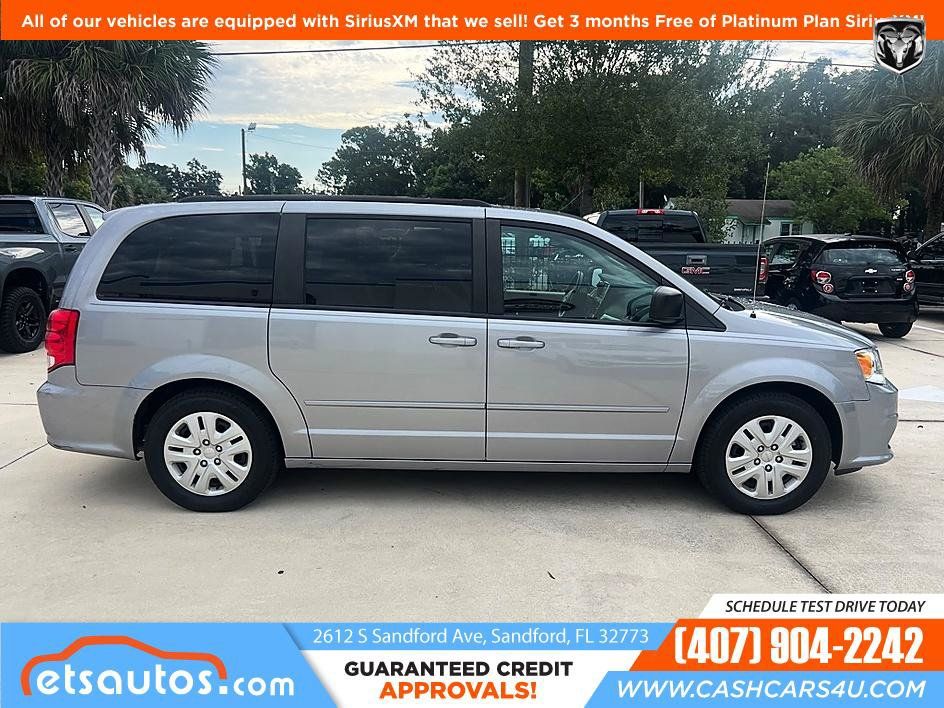 Used 2017 Dodge Grand Caravan SE w/ Power Window Group FWD image 4