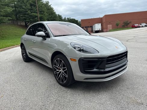 Used 2022 Porsche Macan S AWD/4WD image 7