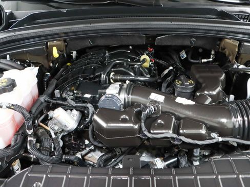 Used 2022 Jeep Grand Cherokee L Laredo image 31