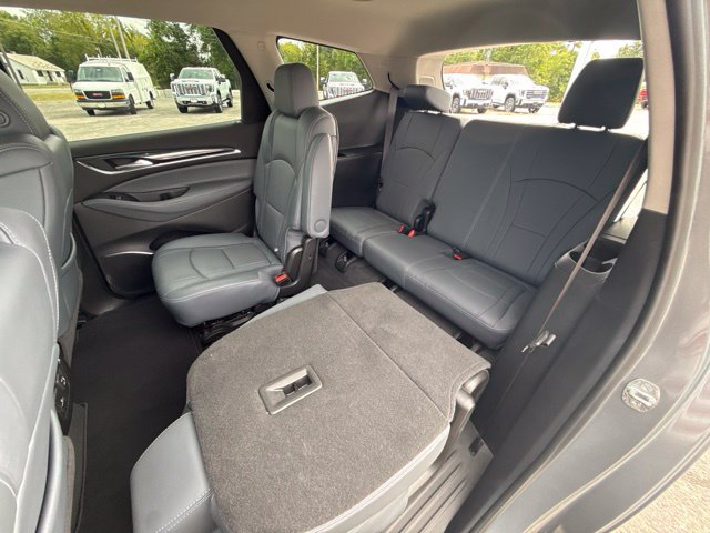 Certified 2020 Buick Enclave Essence w/ Sound and Sites Package AWD/4WD image 30