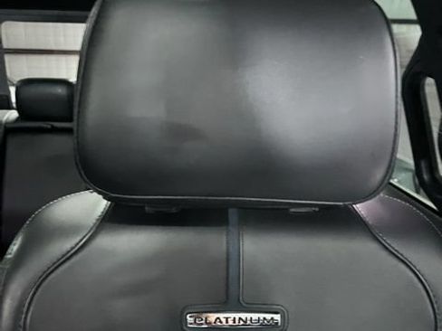 Used 2025 Ford F250 Platinum AWD/4WD image 12