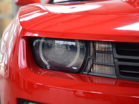 Used 2012 Chevrolet Camaro ZL1 RWD image 12