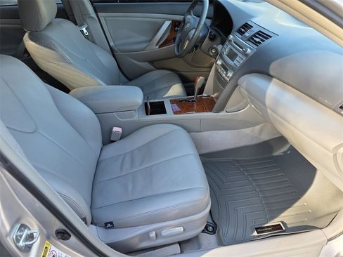 Used 2009 Toyota Camry image 23