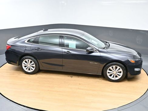 Used 2023 Chevrolet Malibu LT FWD image 9