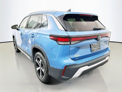 New 2026 Volkswagen Tiguan SE AWD/4WD image 5