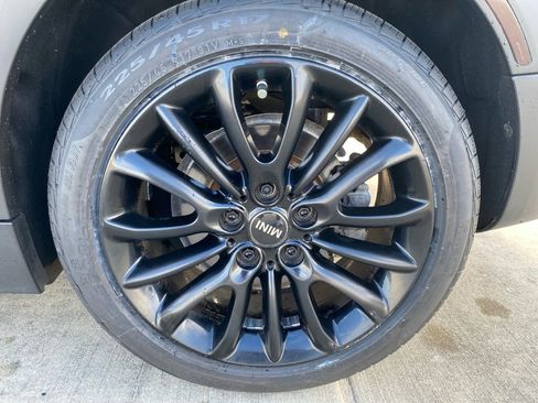 Used 2021 MINI Cooper Clubman S w/ Storage Package image 25