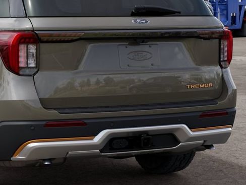 New 2027 Ford Explorer Tremor w/ Sun And Sound Package AWD/4WD image 22