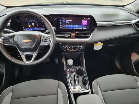 Used 2026 Chevrolet TrailBlazer LT w/ Convenience Package image 10