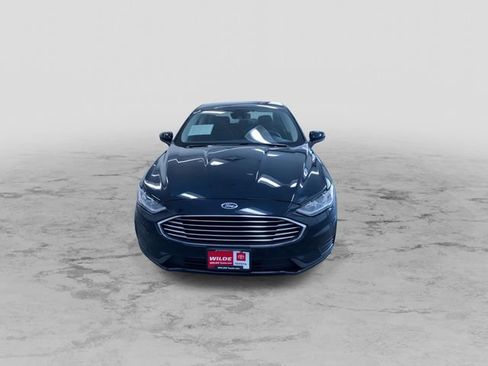 Used 2020 Ford Fusion SE AWD/4WD image 4