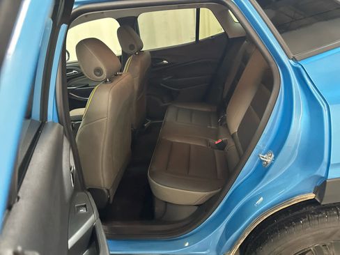 Certified 2025 Chevrolet Trax ACTIV w/ Driver Confidence Package image 11