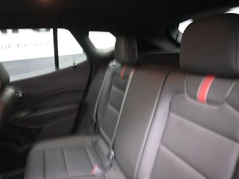 Used 2024 Chevrolet Trax RS FWD image 20