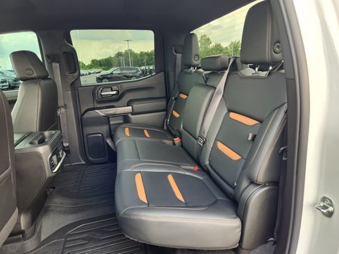 Used 2021 GMC Sierra 1500 AT4 AWD/4WD image 12