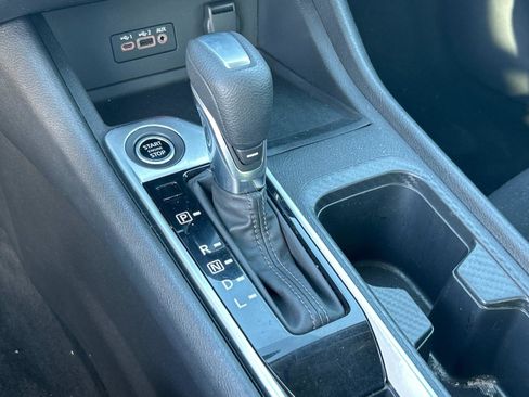 Used 2022 Nissan Sentra SV image 14