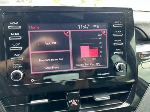 Used 2023 Toyota Camry SE FWD image 11