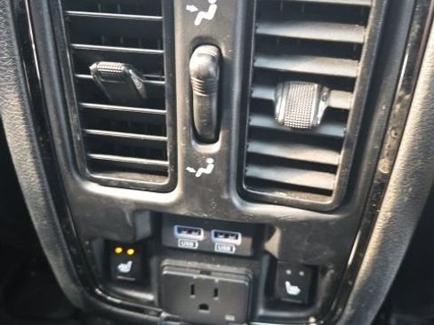 Used 2020 Jeep Grand Cherokee High Altitude image 17