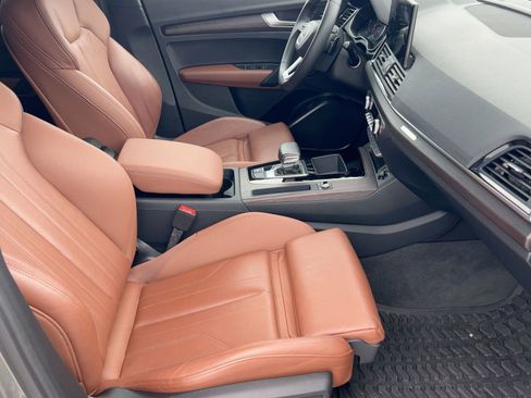 Certified 2023 Audi Q5 2.0T Premium w/ Convenience Package image 28