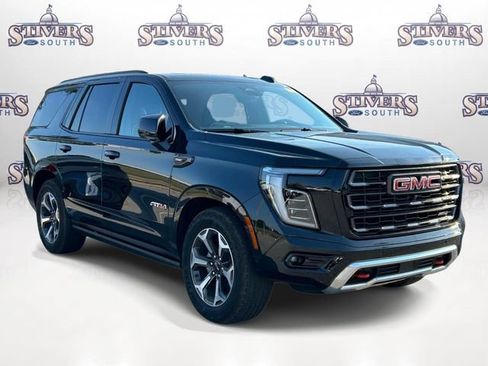 Used 2025 GMC Yukon AT4 Ultimate AWD/4WD image 1