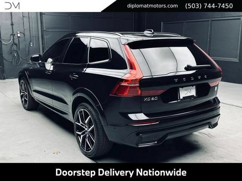 Used 2024 Volvo XC60 T8 Polestar AWD/4WD image 4