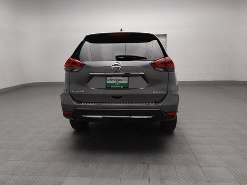 Used 2019 Nissan Rogue SV image 7