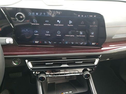 New 2026 Chevrolet Traverse RS image 16