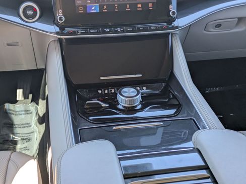 Used 2022 Jeep Wagoneer Series I w/ Convenience Group I image 19