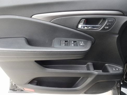 Certified 2021 Honda Pilot Special Edition image 8