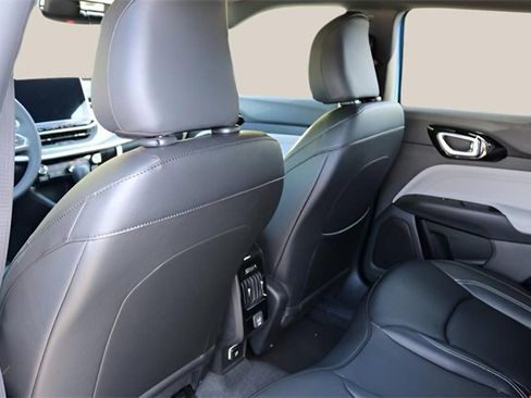 New 2026 Jeep Compass Limited image 14