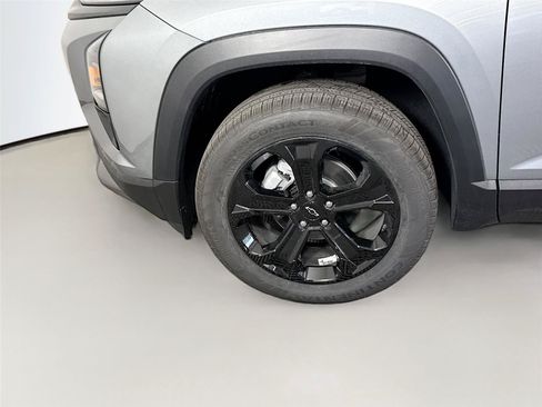 New 2026 Chevrolet Equinox LT w/ Convenience Package II AWD/4WD image 23
