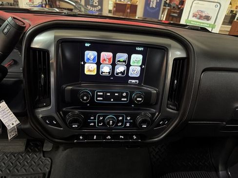 Used 2018 Chevrolet Silverado 1500 LTZ Z71 w/ LTZ Plus Package AWD/4WD image 16