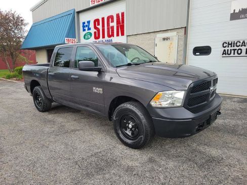 Used 2018 RAM 1500 Tradesman w/ Popular Equipment Group AWD/4WD image 3