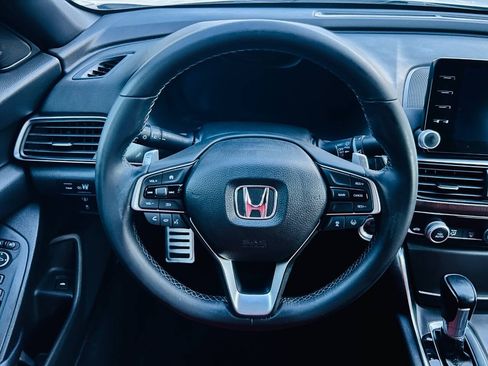 Used 2018 Honda Accord Sport image 20