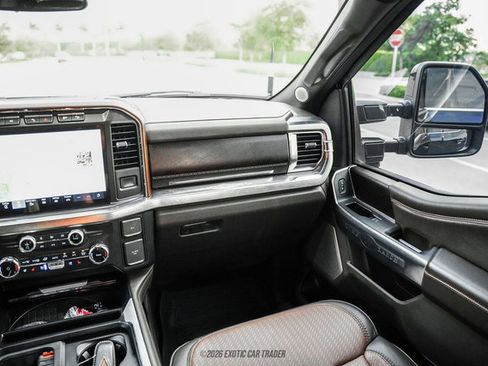 Used 2024 Ford F450 King Ranch w/ FX4 Off-Road Package AWD/4WD image 51