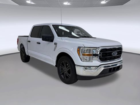 Certified 2021 Ford F150 XLT w/ Equipment Group 301A Mid RWD image 7