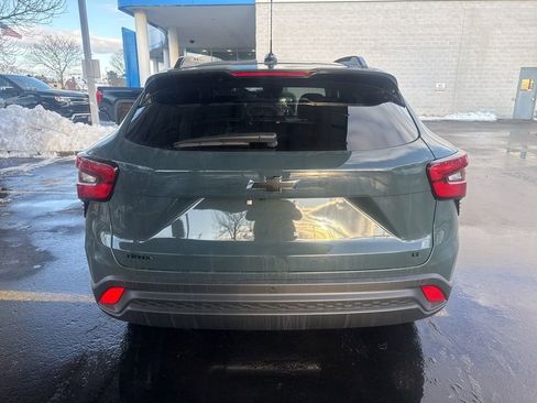 New 2026 Chevrolet Trax LT w/ Driver Confidence Package image 9